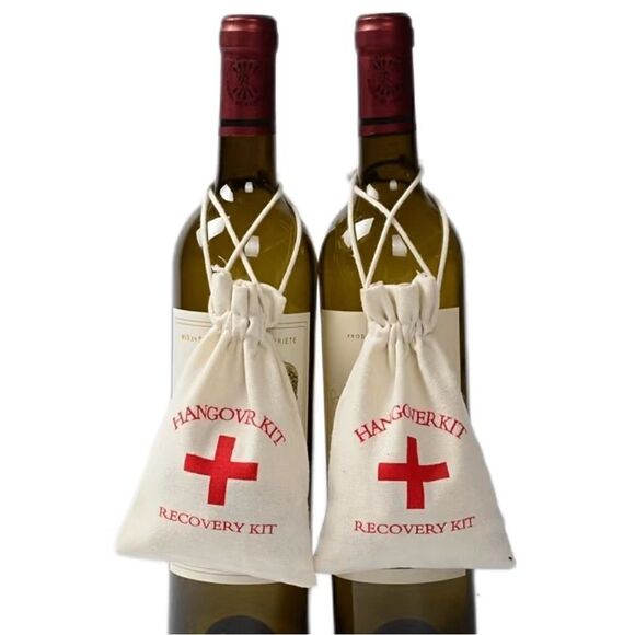 HANGOVER KIT - Linen Wedding or Party Favors. Set of 6. NWT - Picture 6 of 6